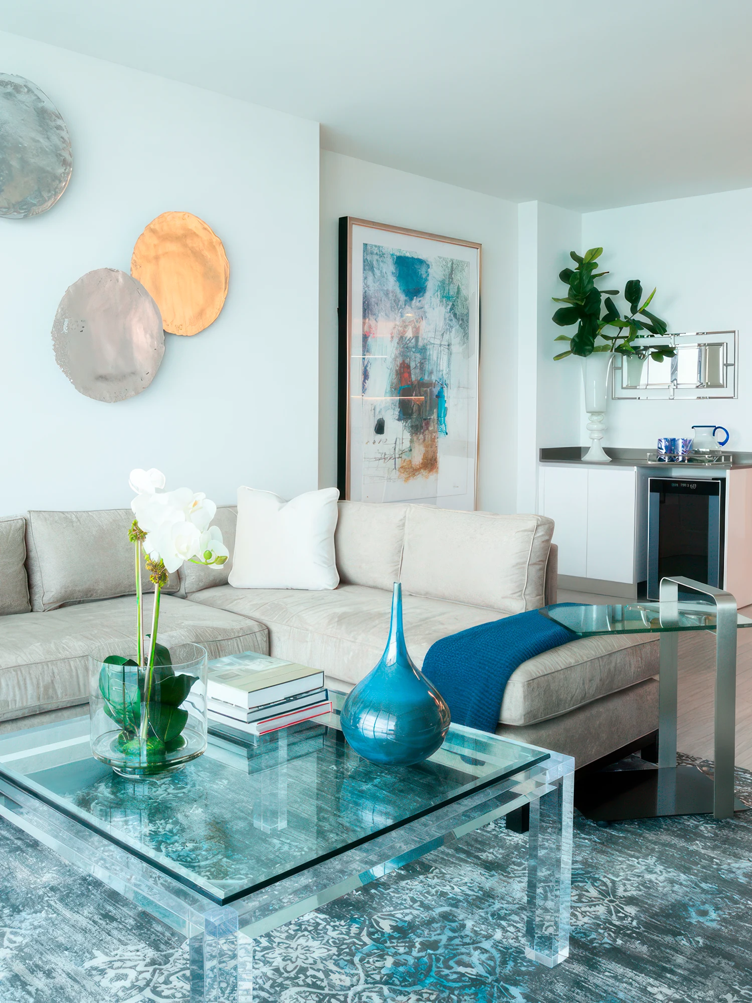Holguin Collection design package warranty